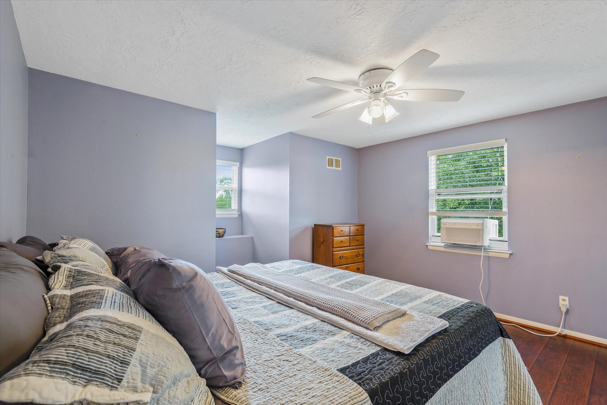 2739 Lawrence Road Kemah, TX 77565 - Photo 30 of 42 a bedroom with a bed and a window