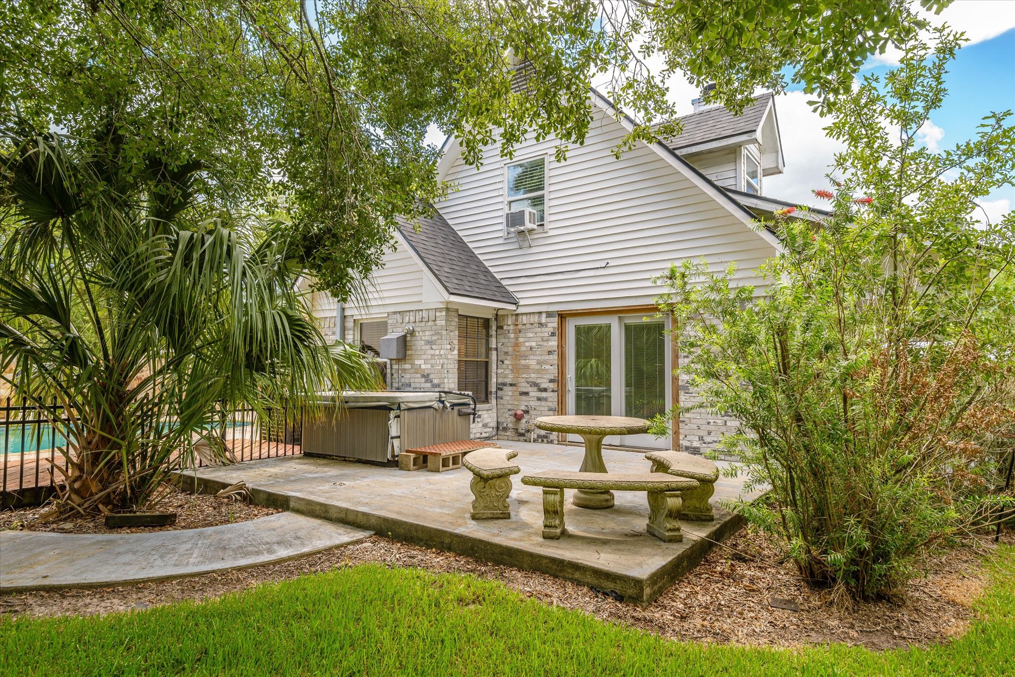 2739 Lawrence Road Kemah, TX 77565 - Photo 36 of 42 a view of a house with backyard porch and sitting area