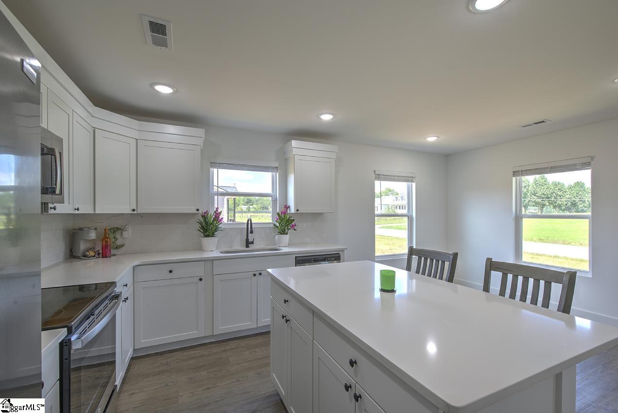 1380 Old Pacolet Road Spartanburg, SC 29307 - Photo 5 of 23 Gallery Image 5
