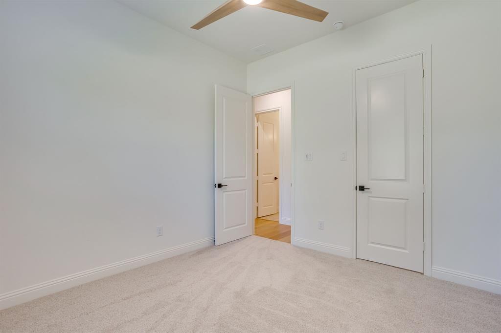 173 Oak Grv Way Springtown, TX 76082 - Photo 27 of 39 Bedroom 3