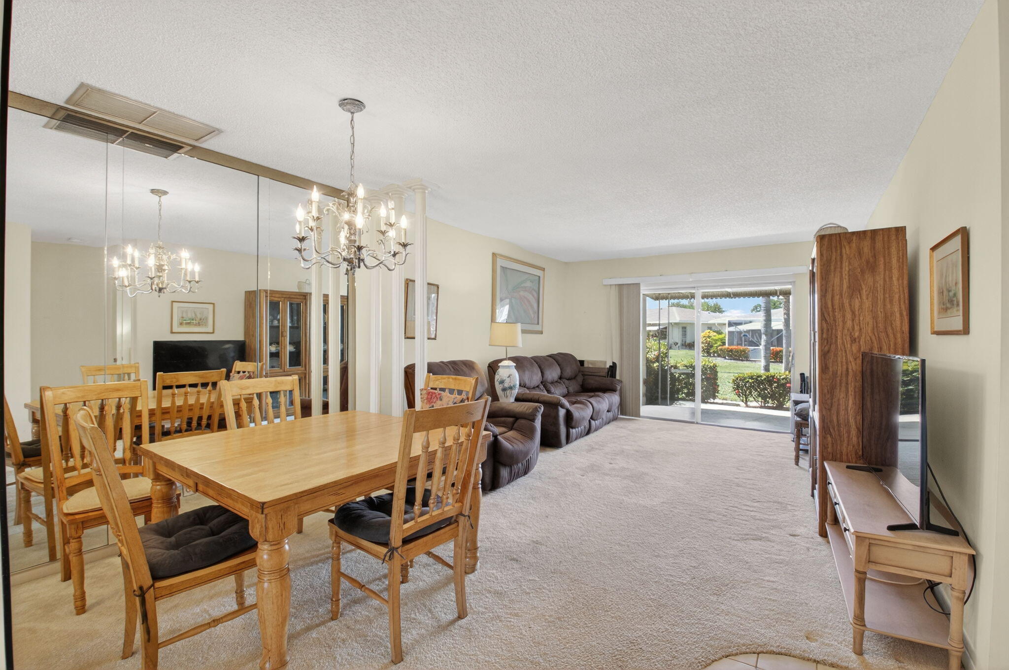8644 Boca Drive Boca Raton, FL 33433 - Photo 8 of 46 8-web-or-mls-DSC_5794