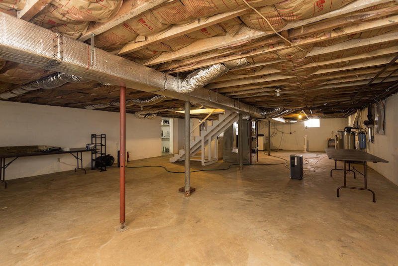 8449 Olsen Road Roanoke, VA 24019 - Photo 45 of 57 DGA_1175