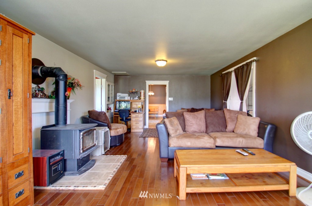 8316 Van Buren Road Everson, WA 98247 - Photo 10 of 24 Gallery Image 10
