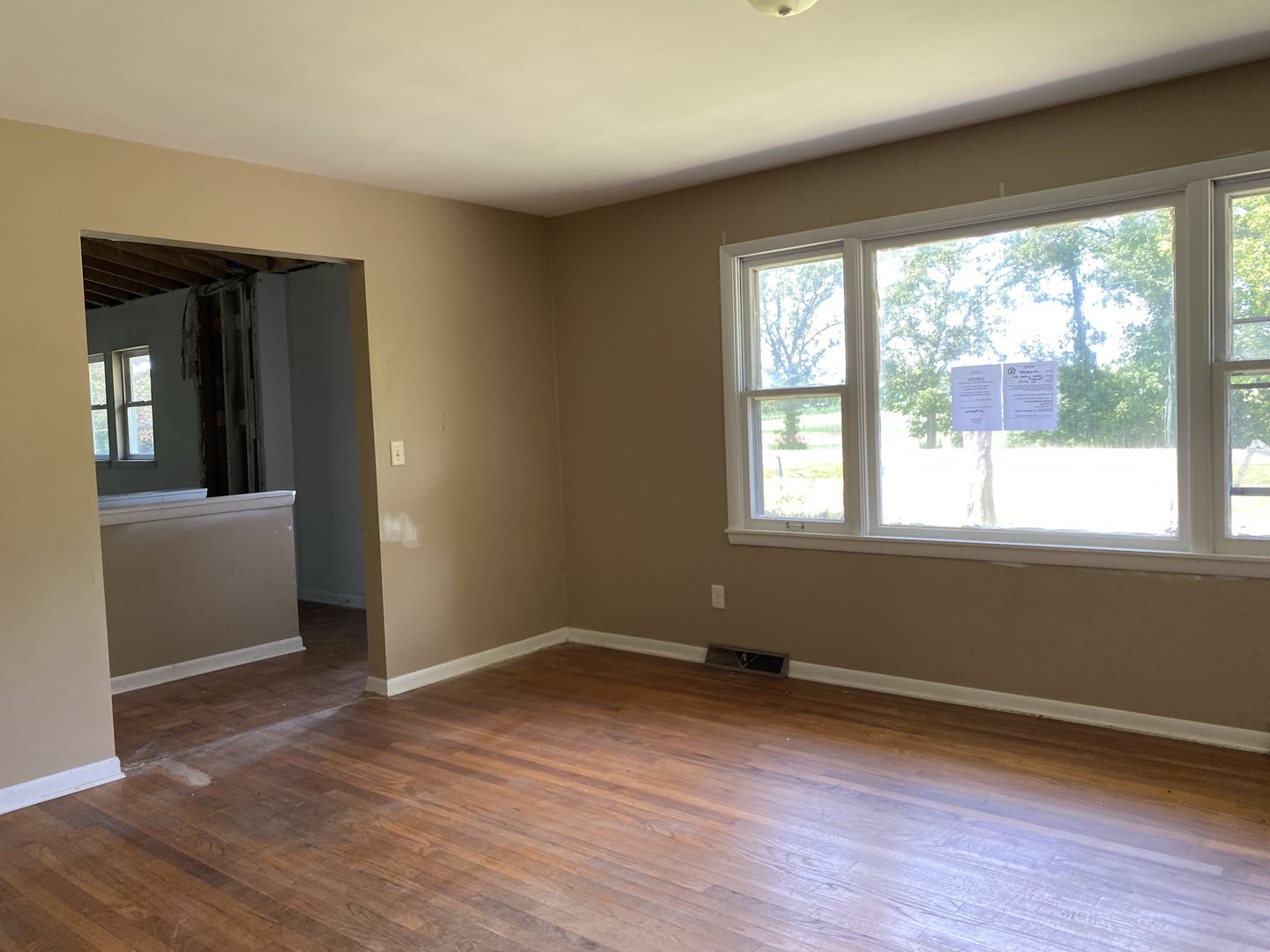 28308 Lukens Road Sycamore, IL 60178 - Photo 4 of 13