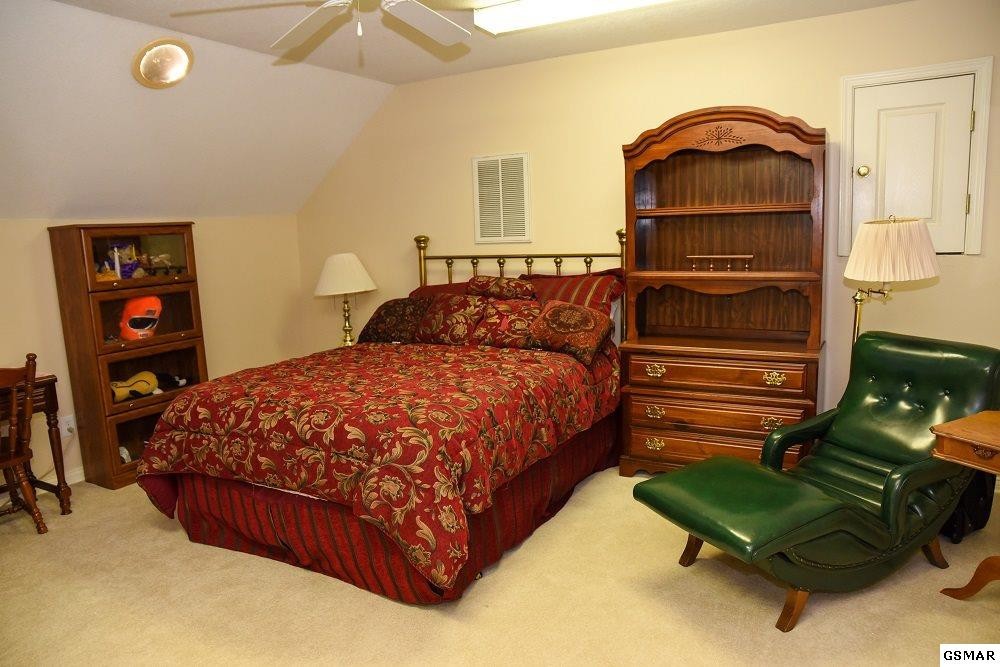 2015 James Road Sevierville, TN 37876 - Photo 20 of 28 Gallery Image 20