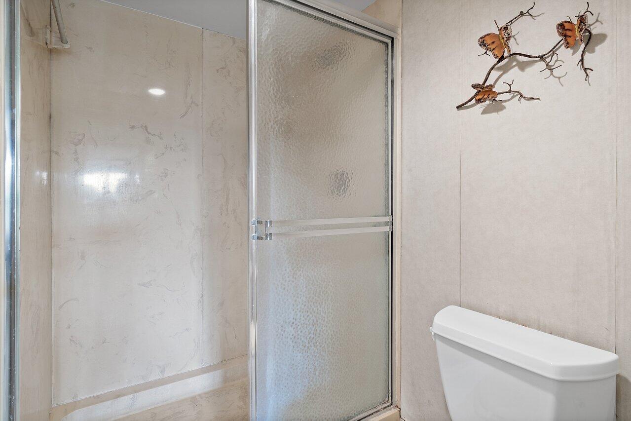6420 Boca Del Mar Drive, Unit 207 Boca Raton, FL 33433 - Photo 15 of 36 Shower