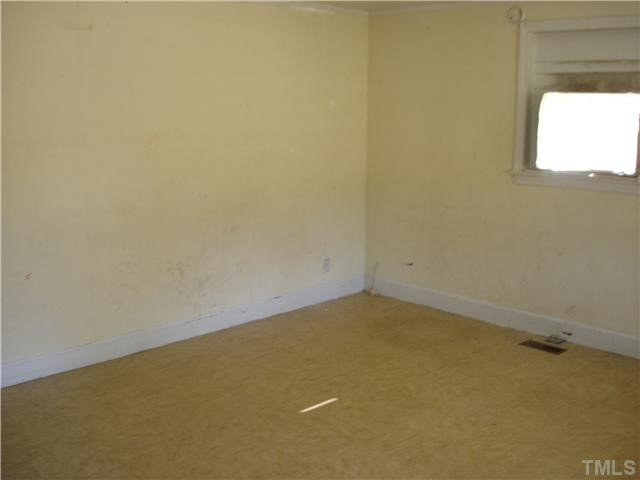 1026 Clayton Road Durham, NC 27703 - Photo 2 of 6 Photo 2