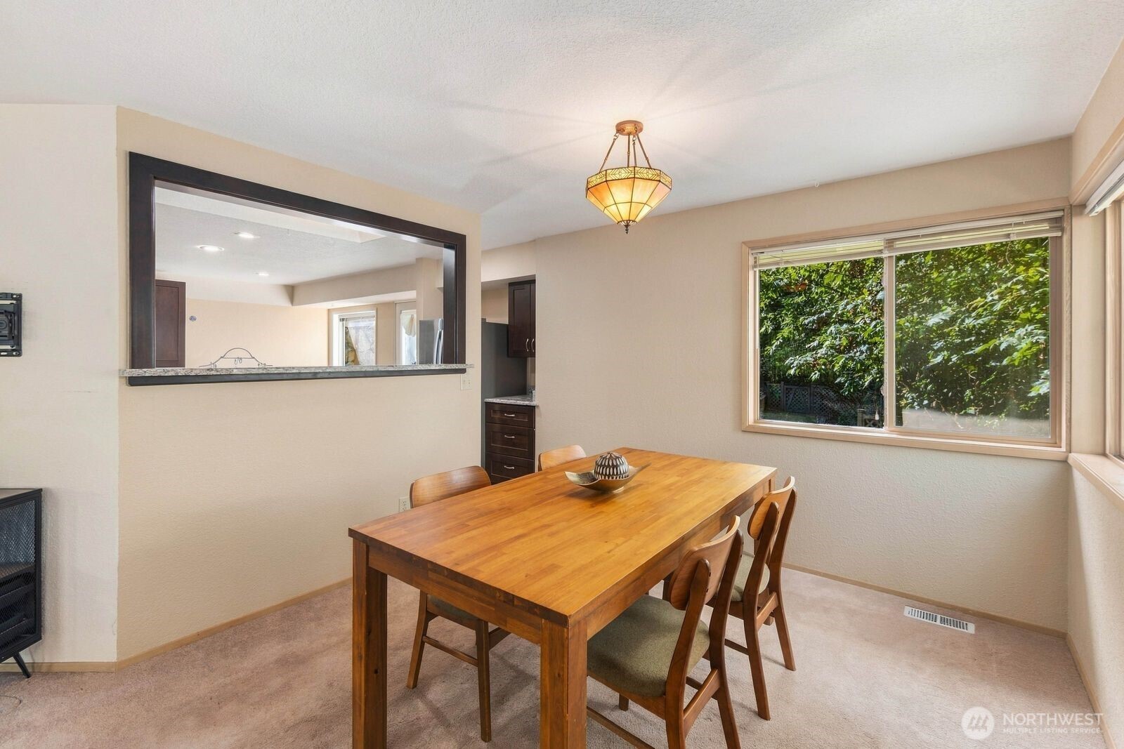6922 North Meadowdale Road Edmonds, WA 98026 - Photo 9 of 30 Gallery Image 9