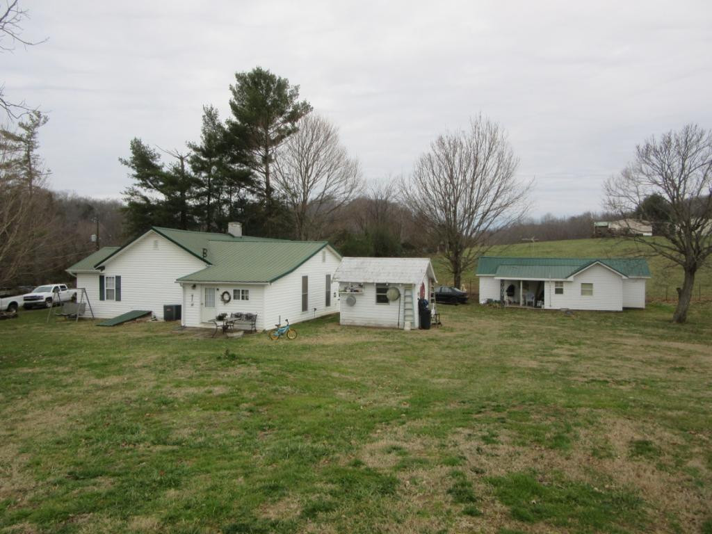376 Watauga Road Elizabethton, TN 37643 - Photo 2 of 26 Photo 2