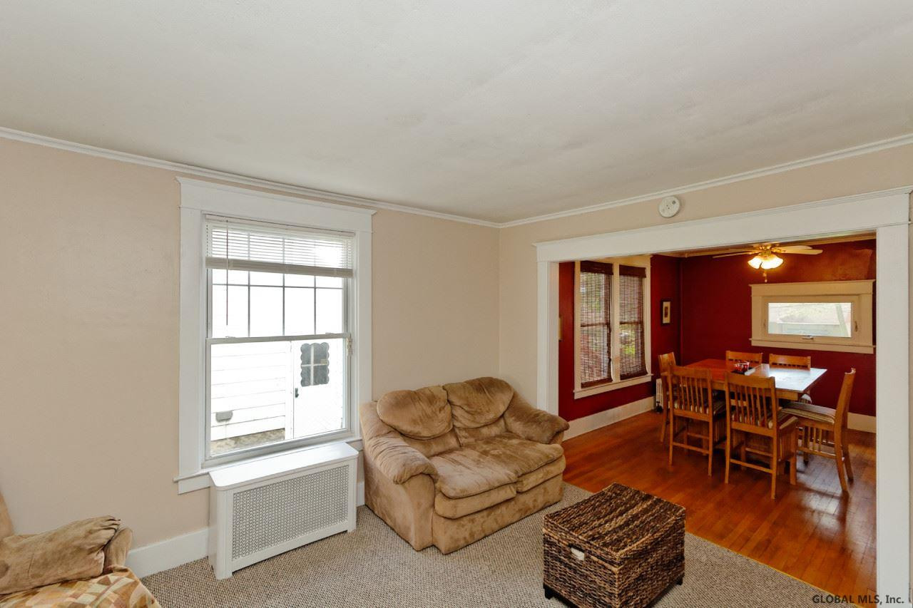 167 Eastholm Road Schenectady, NY 12304 - Photo 13 of 25 Photo 13