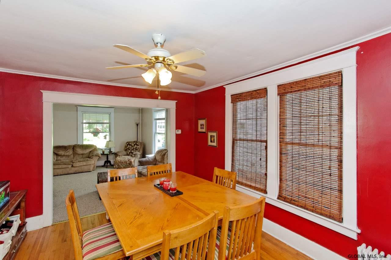 167 Eastholm Road Schenectady, NY 12304 - Photo 10 of 25 Photo 10