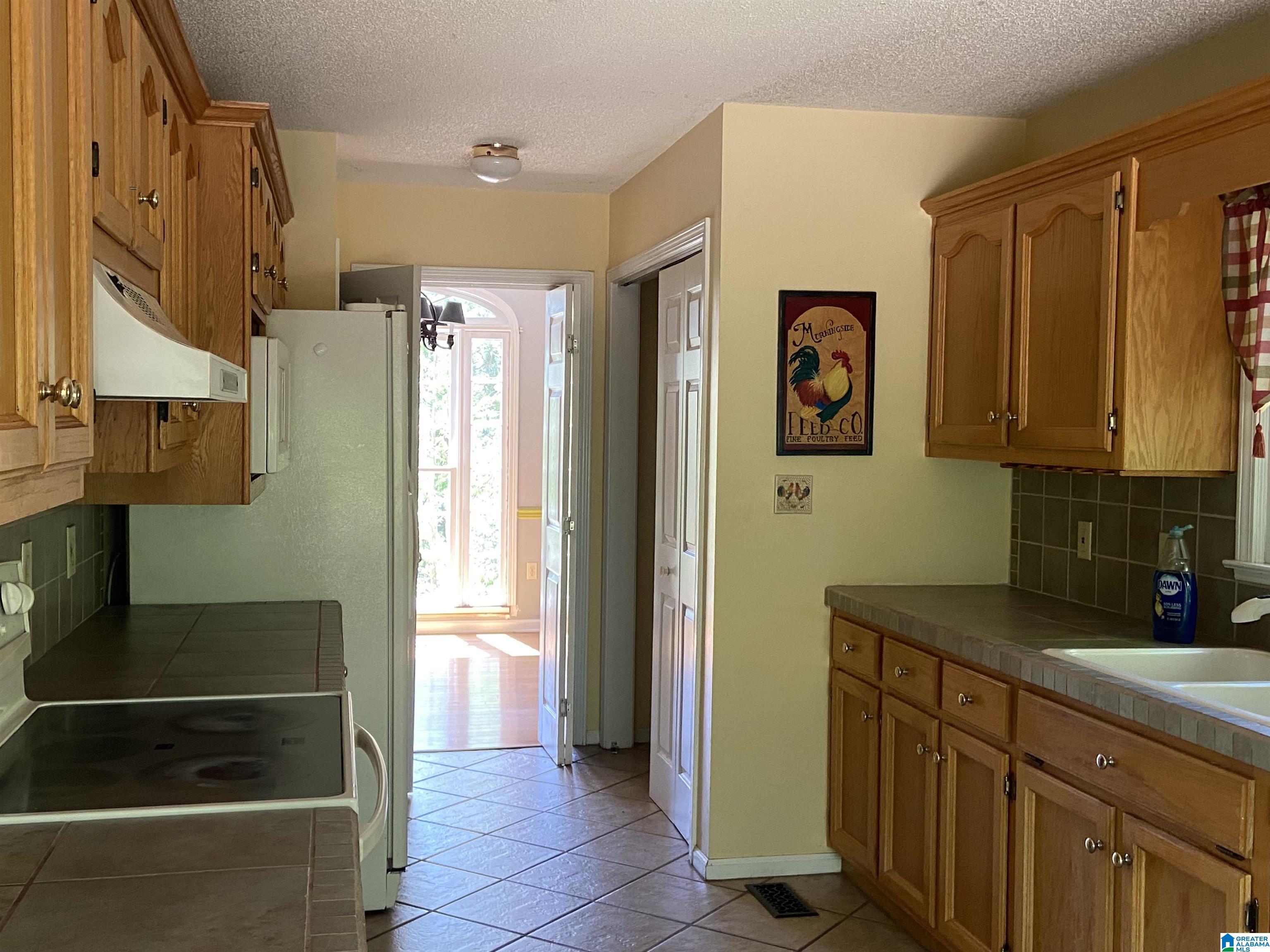 2709 Chestnut Way Pinson, AL 35126 - Photo 4 of 9