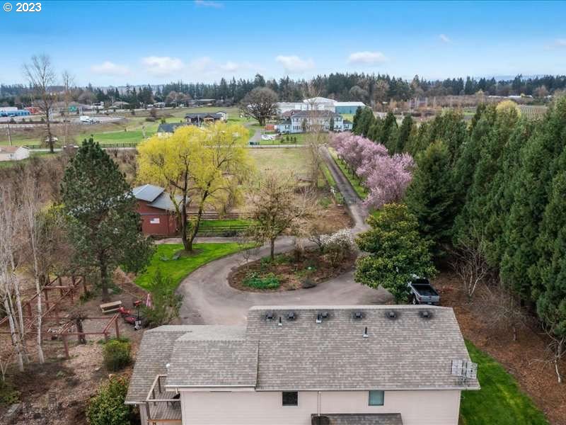 21035 Northeast Niederberger Road Dundee, OR 97115 - Photo 12 of 25 Gallery Image 12