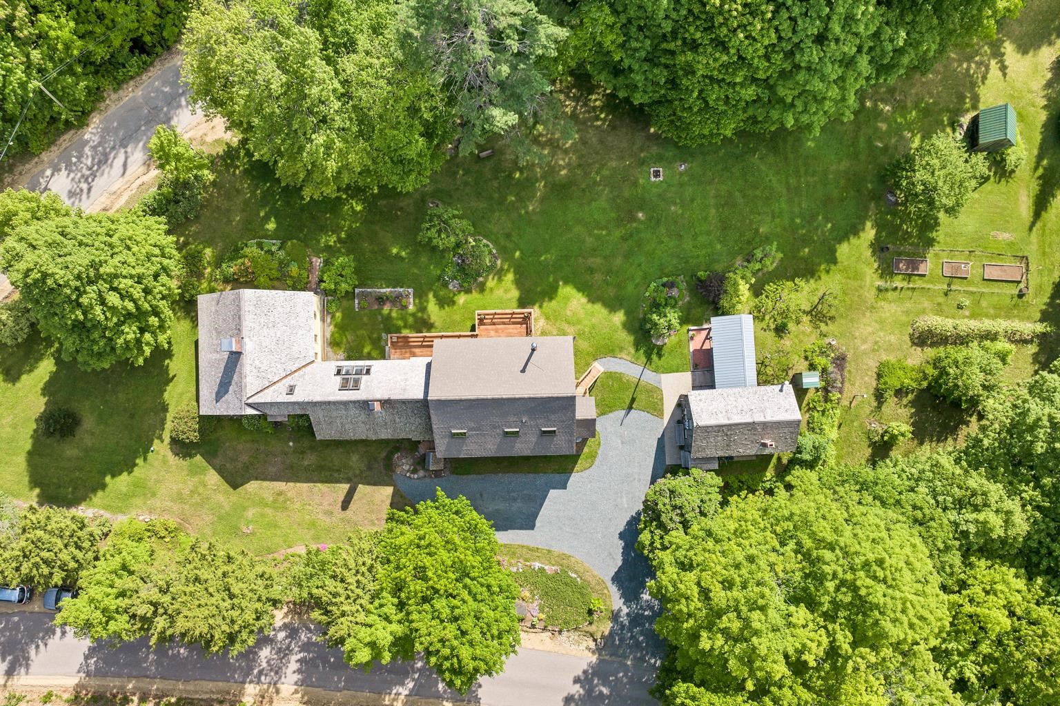 752 Murray Hill Road Hill, NH 03243 - Photo 33 of 40