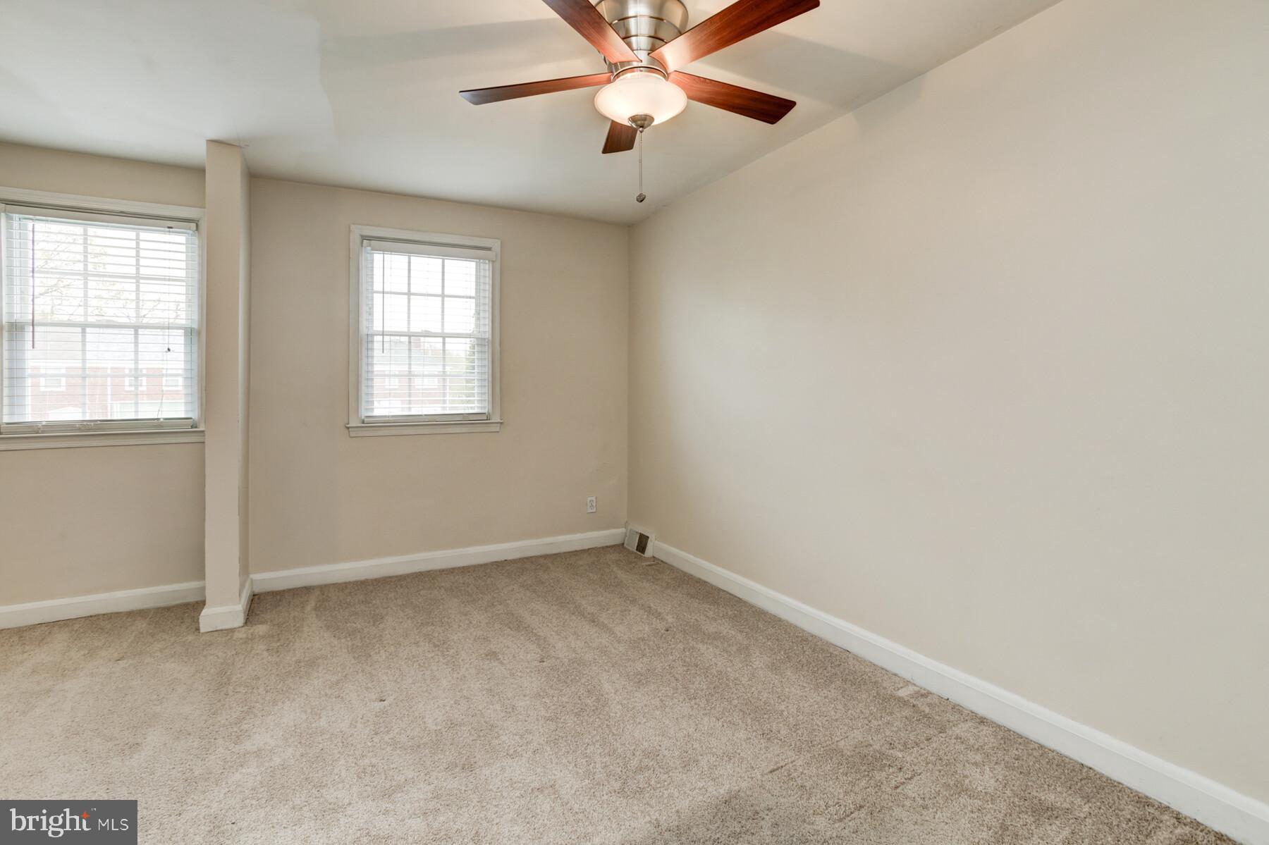 339 Grovethorn Road Baltimore, MD 21220 - Photo 19 of 37 Plush carpeting!