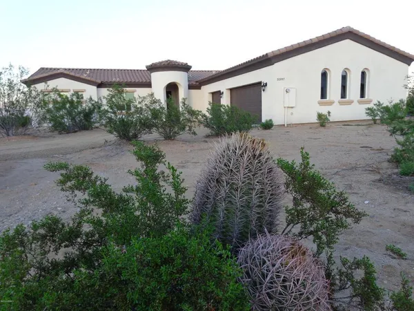 $3,195 | 31997 North Connor Court, San Tan Valley, AZ 85144