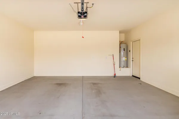$1,750 | 23882 West Ripple Road, Buckeye, AZ 85326