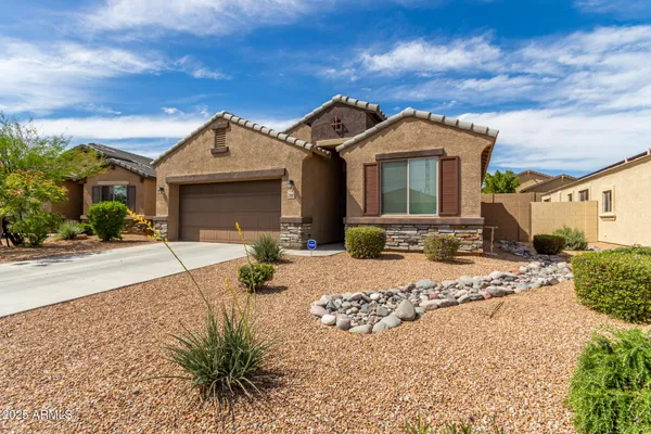 $1,750 | 23882 West Ripple Road, Buckeye, AZ 85326