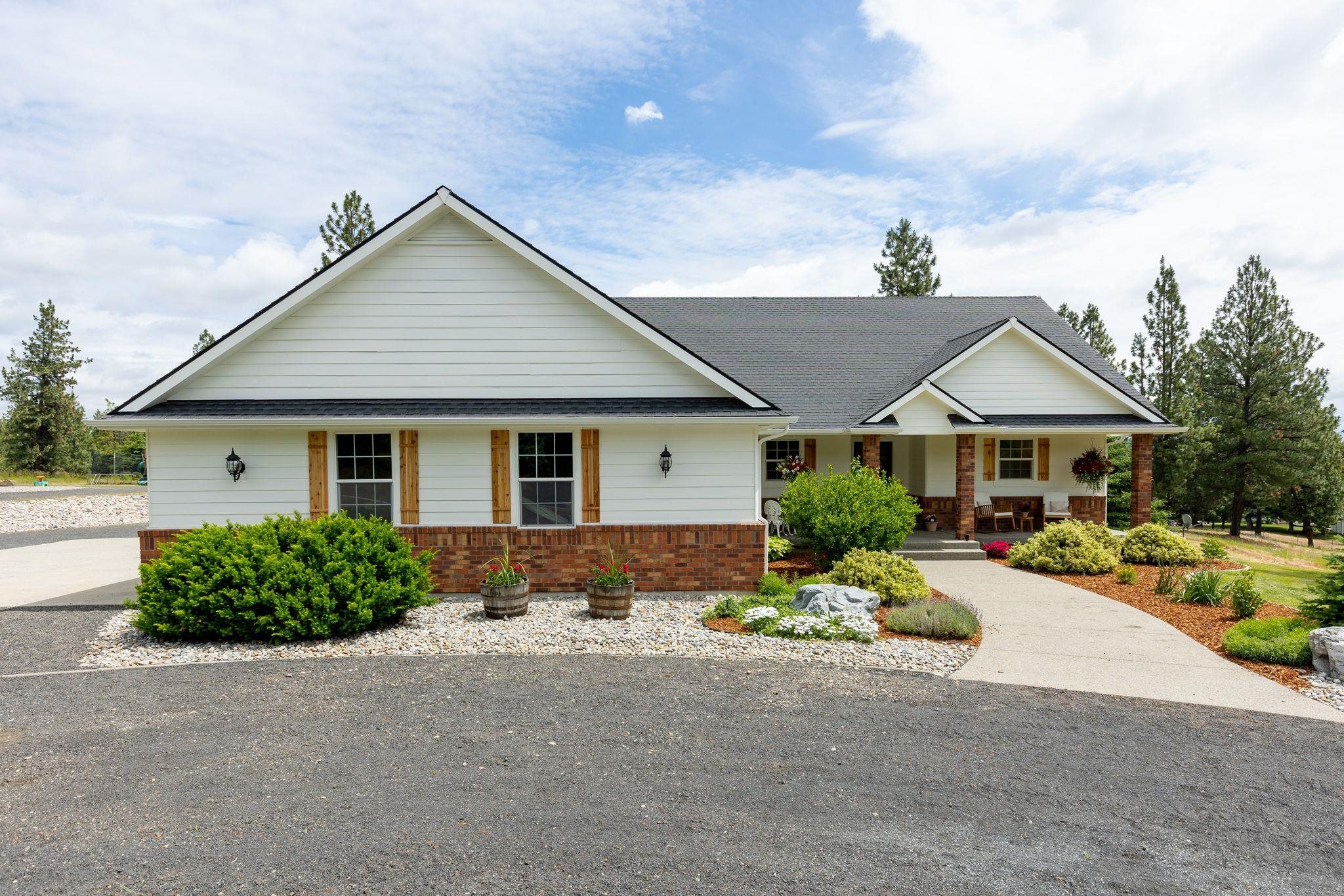 110 West Monroe Road Colbert, WA 99005 - Photo 3 of 48