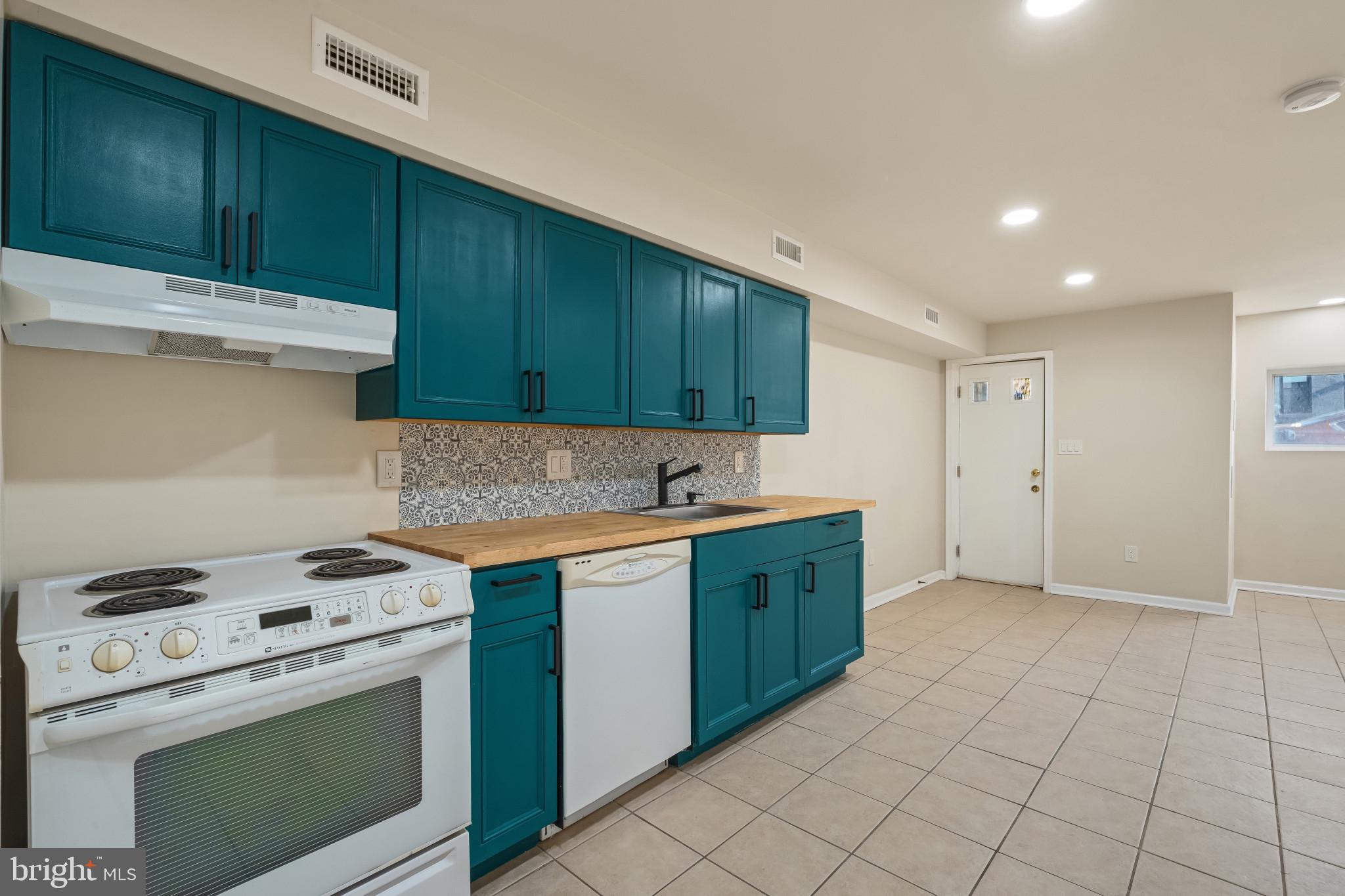 1018 11th Street Northeast Washington, DC 20002 - Photo 21 of 28