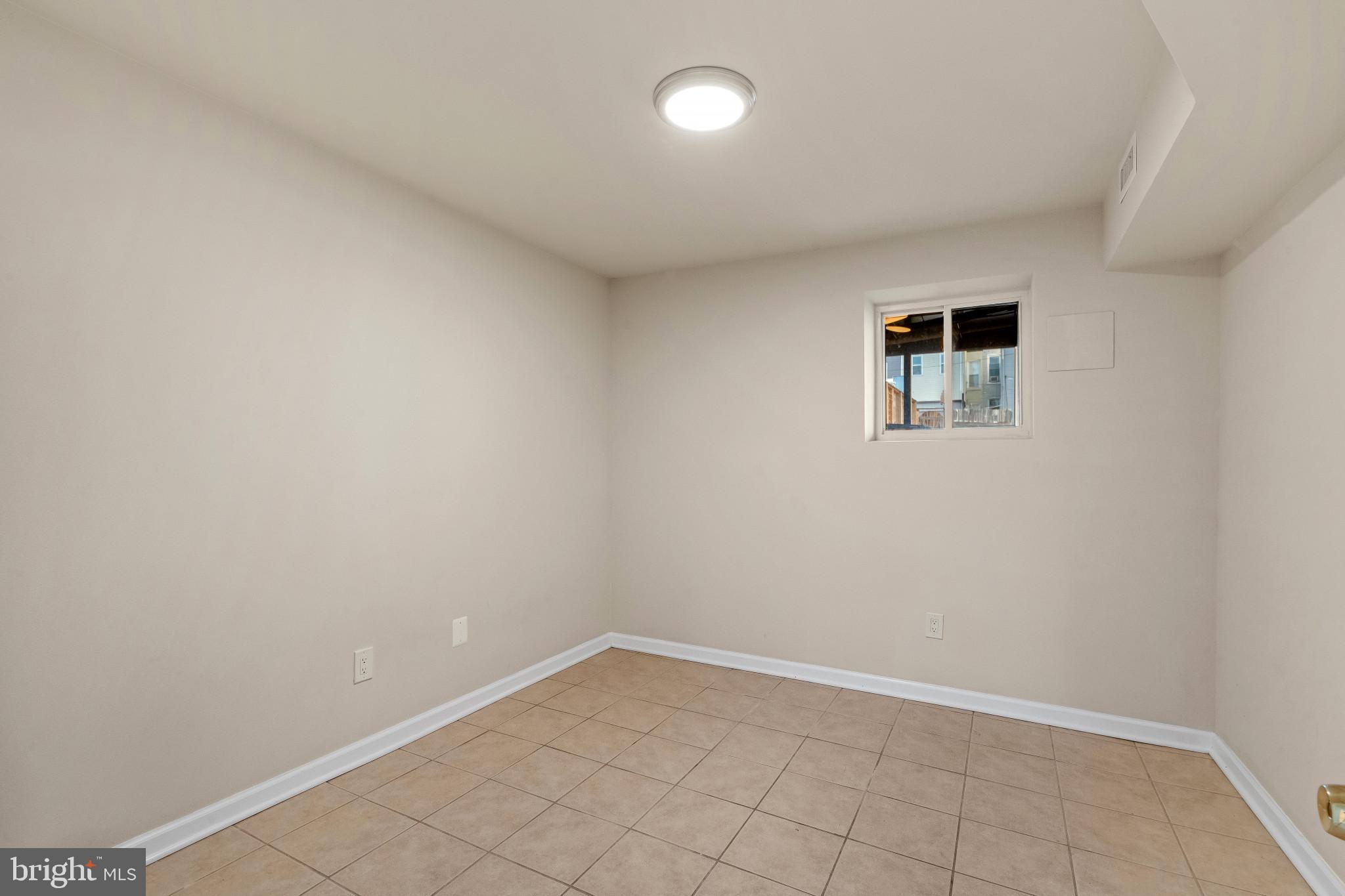 1018 11th Street Northeast Washington, DC 20002 - Photo 22 of 28