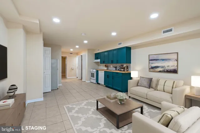 $999,999 | 1018 11th Street Northeast, Washington, DC 20002