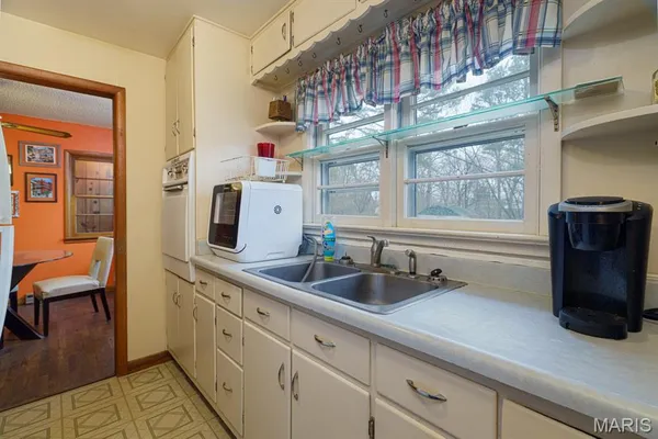 $184,000 | 211 South Adrian Avenue, Rolla, MO 65401