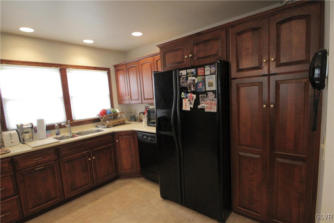 2026 Hopewell Road Bethlehem, PA 18017 - Photo 23 of 48 Gallery Image 23