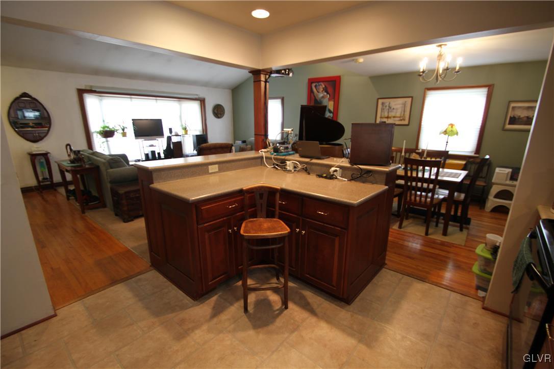 2026 Hopewell Road Bethlehem, PA 18017 - Photo 27 of 48 Gallery Image 27