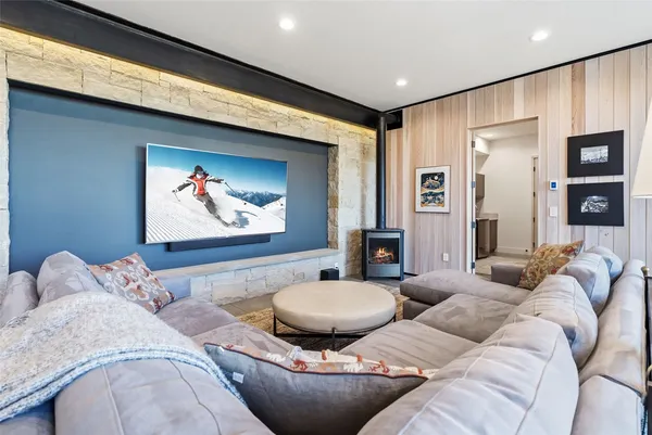 $6,200,000 | 1136 Steamboat Boulevard, Steamboat Springs, CO 80487