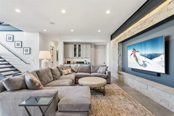 $6,200,000 | 1136 Steamboat Boulevard, Steamboat Springs, CO 80487