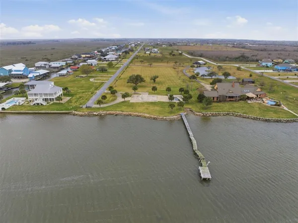 $285,000 | 353 Gulfway Drive, Hackberry, LA 70645