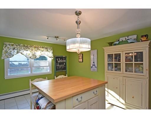 22 Ladybank Road Worcester, MA 01606 - Photo 4 of 20 Gallery Image 4