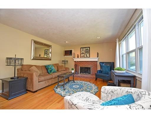 22 Ladybank Road Worcester, MA 01606 - Photo 5 of 20 Gallery Image 5