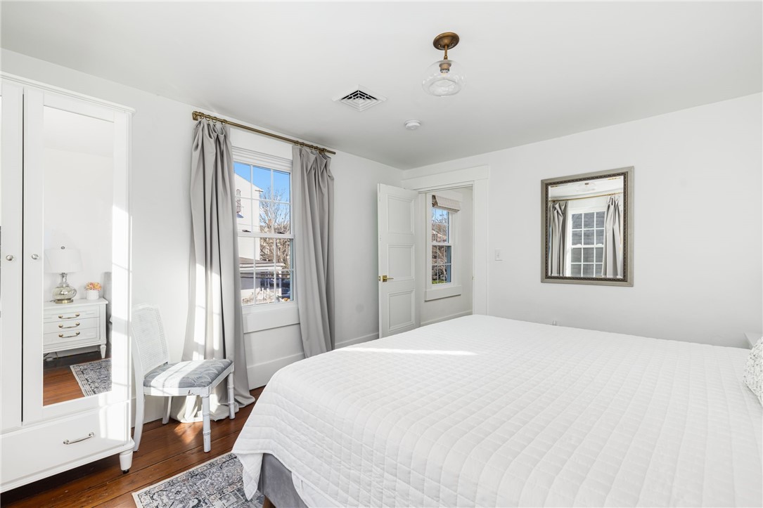 17 Old Beach Road Newport, RI 02840 - Photo 33 of 40