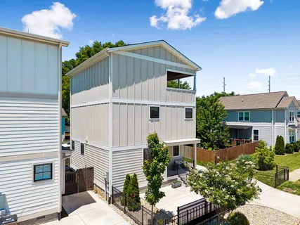 $735,000 | 1008 59th Avenue North, Nashville, TN 37209