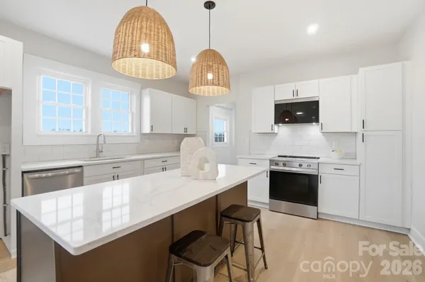 $424,000 | 1212 Coddle Creek Highway, Mooresville, NC 28115