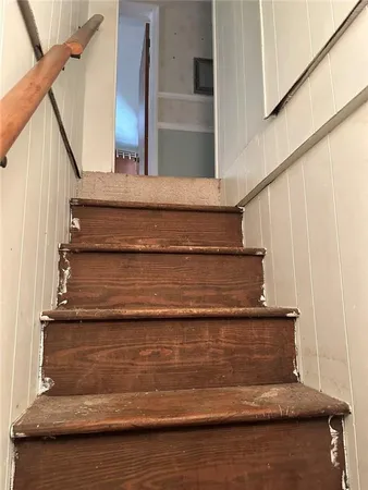 a view of entryway