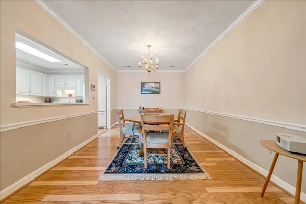 $297,900 | 4865 Glen Ivy Lane Southwest, Unit 208, Roanoke, VA 24018