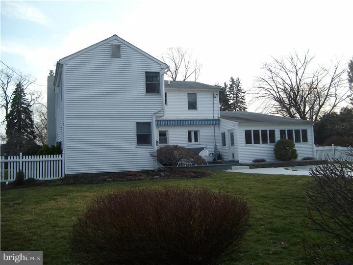 3429 Tyson Road Newtown Square, PA 19073 - Photo 6 of 24 Back Yard