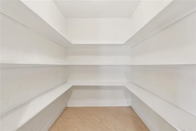 $290,000 | 209 Ocelot Drive, Arabi, LA 70032