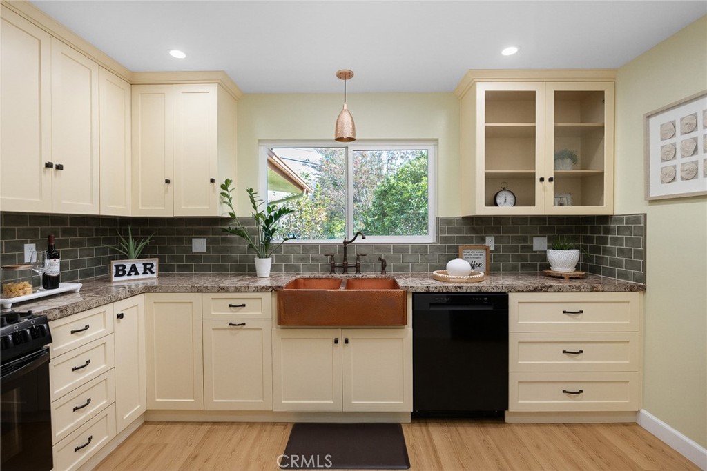 281 Spinks Canyon Road Duarte, CA 91010 - Photo 13 of 50 Gallery Image 13