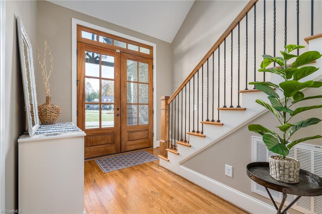 8900 West Pepper Court Oak Ridge, NC 27310 - Photo 6 of 50 Foyer/ Entry