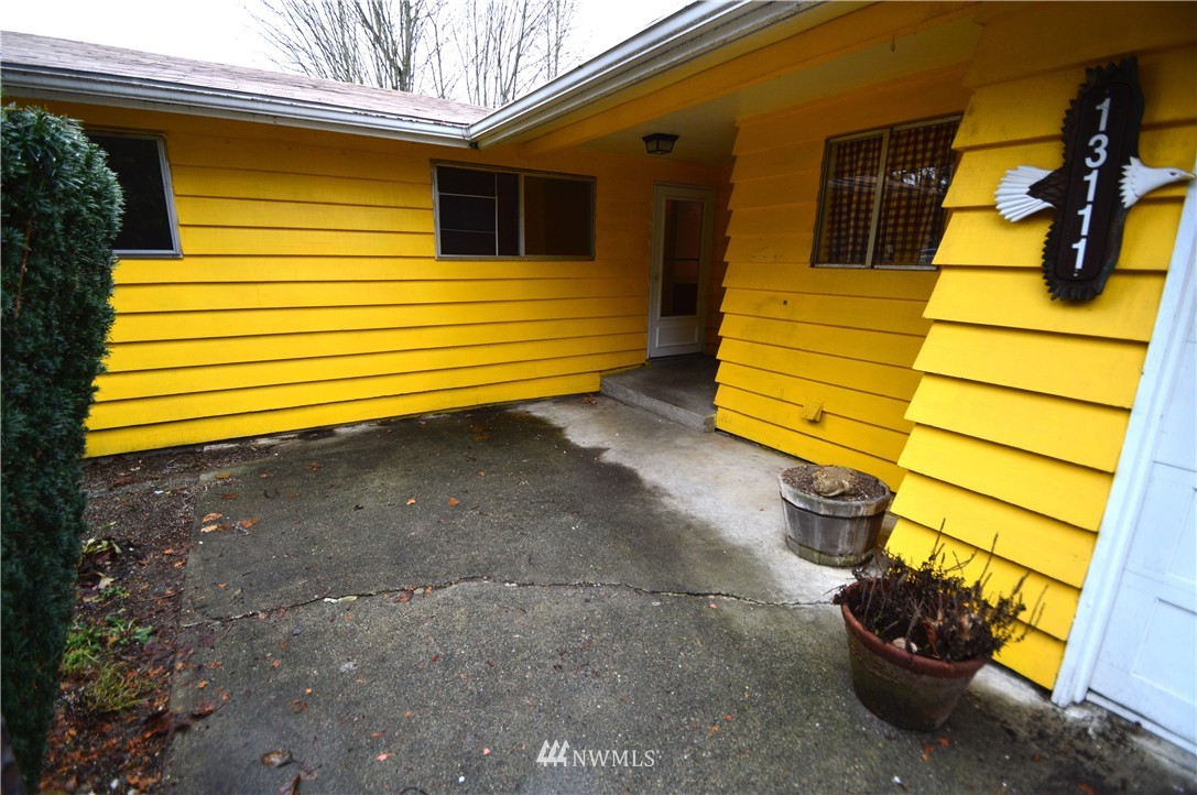 13111 156th Avenue Southeast Renton, WA 98059 - Photo 2 of 25 Gallery Image 2