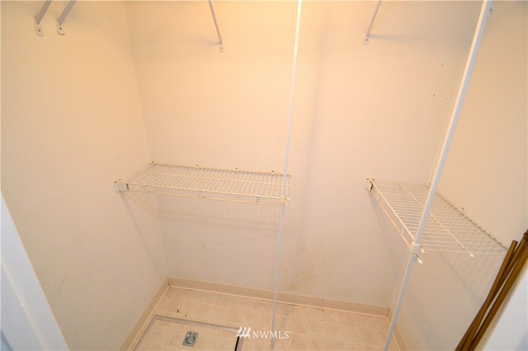 13111 156th Avenue Southeast Renton, WA 98059 - Photo 12 of 25 Gallery Image 12