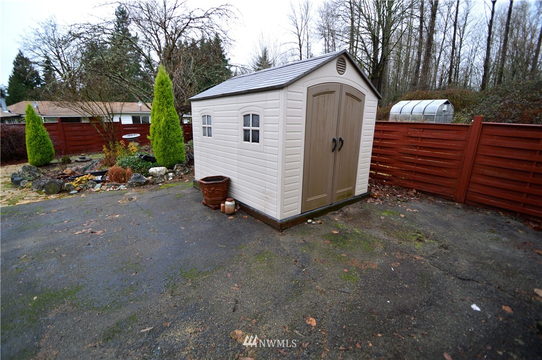 13111 156th Avenue Southeast Renton, WA 98059 - Photo 21 of 25 Gallery Image 21