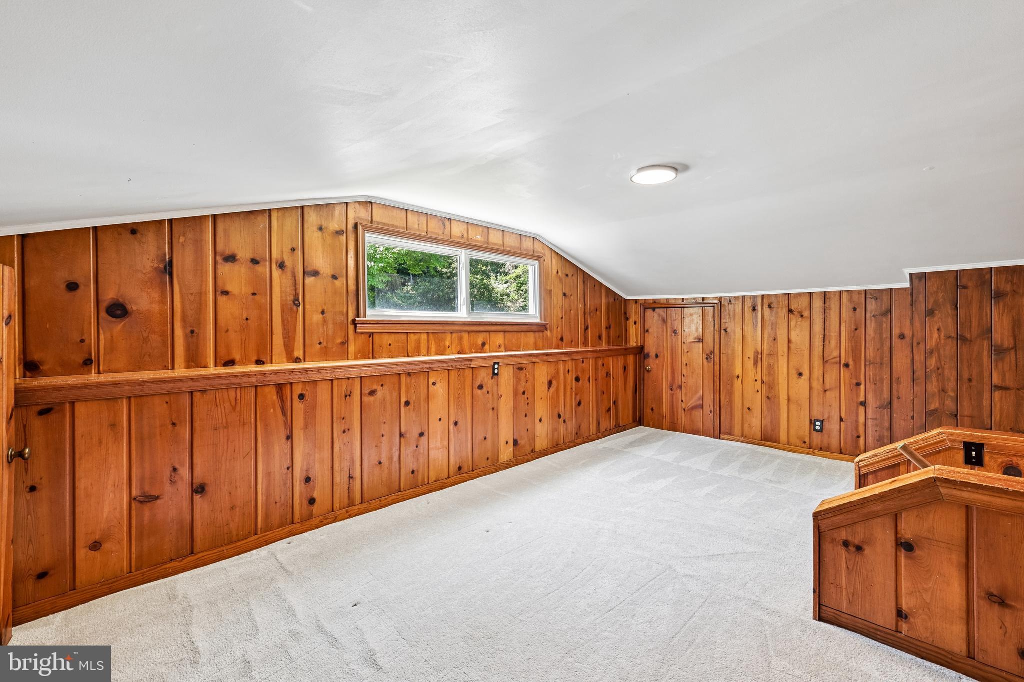 18328 Sharon Road Triangle, VA 22172 - Photo 26 of 61 LOFT/BEDROOM
