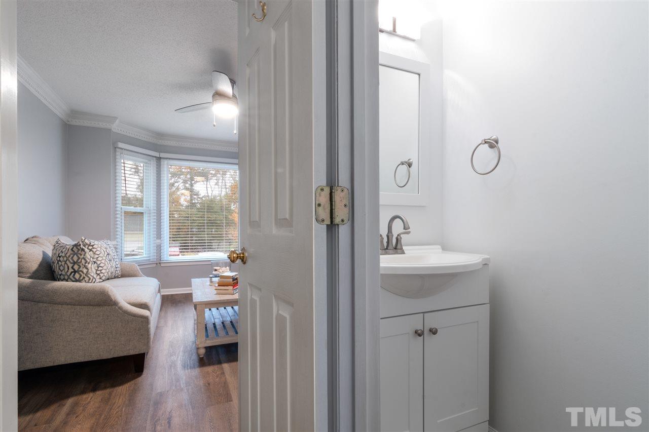 2016 Stonepond Lane Raleigh, NC 27603 - Photo 12 of 23