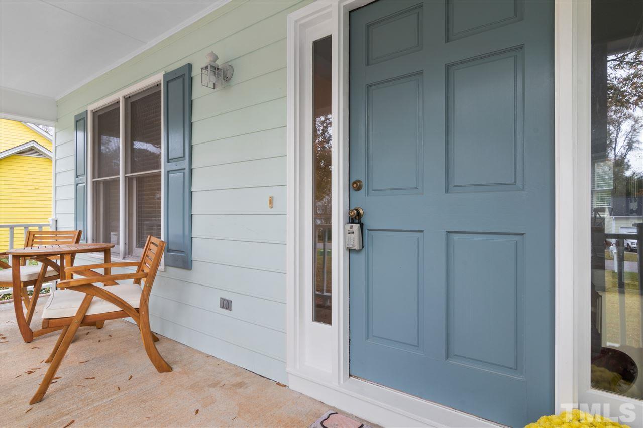 2016 Stonepond Lane Raleigh, NC 27603 - Photo 3 of 23