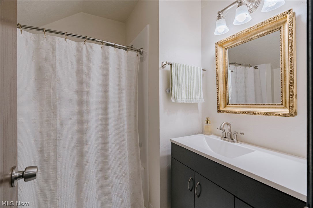 275 Solon Road, Unit 275C Chagrin Falls, OH 44022 - Photo 19 of 27